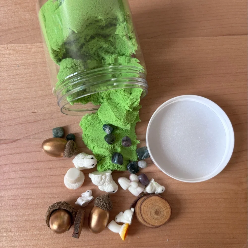 Rabbit Family Themed Kinetic Sand Jar